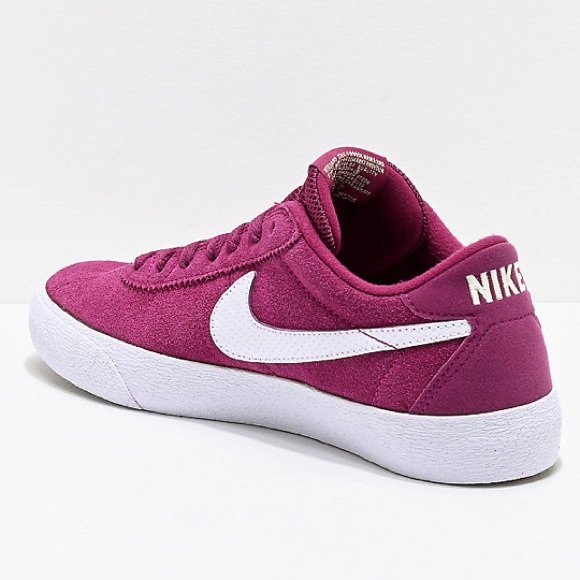Nike SB Bruin Skate Shoes in True Berry - Picture 2 of 3